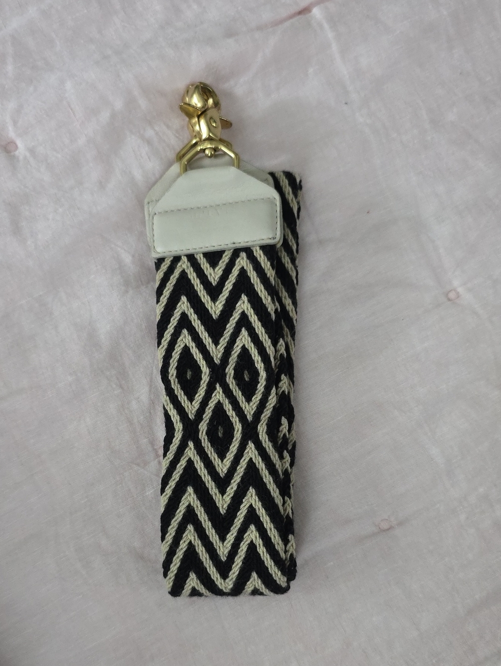 Salt Crossbody Strap